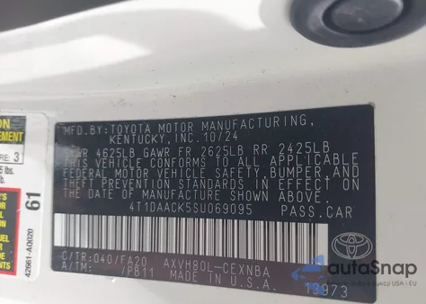 2025 Toyota Camry Le z USA, uszkodzony, nr VIN 4T1DAACK5SU069095